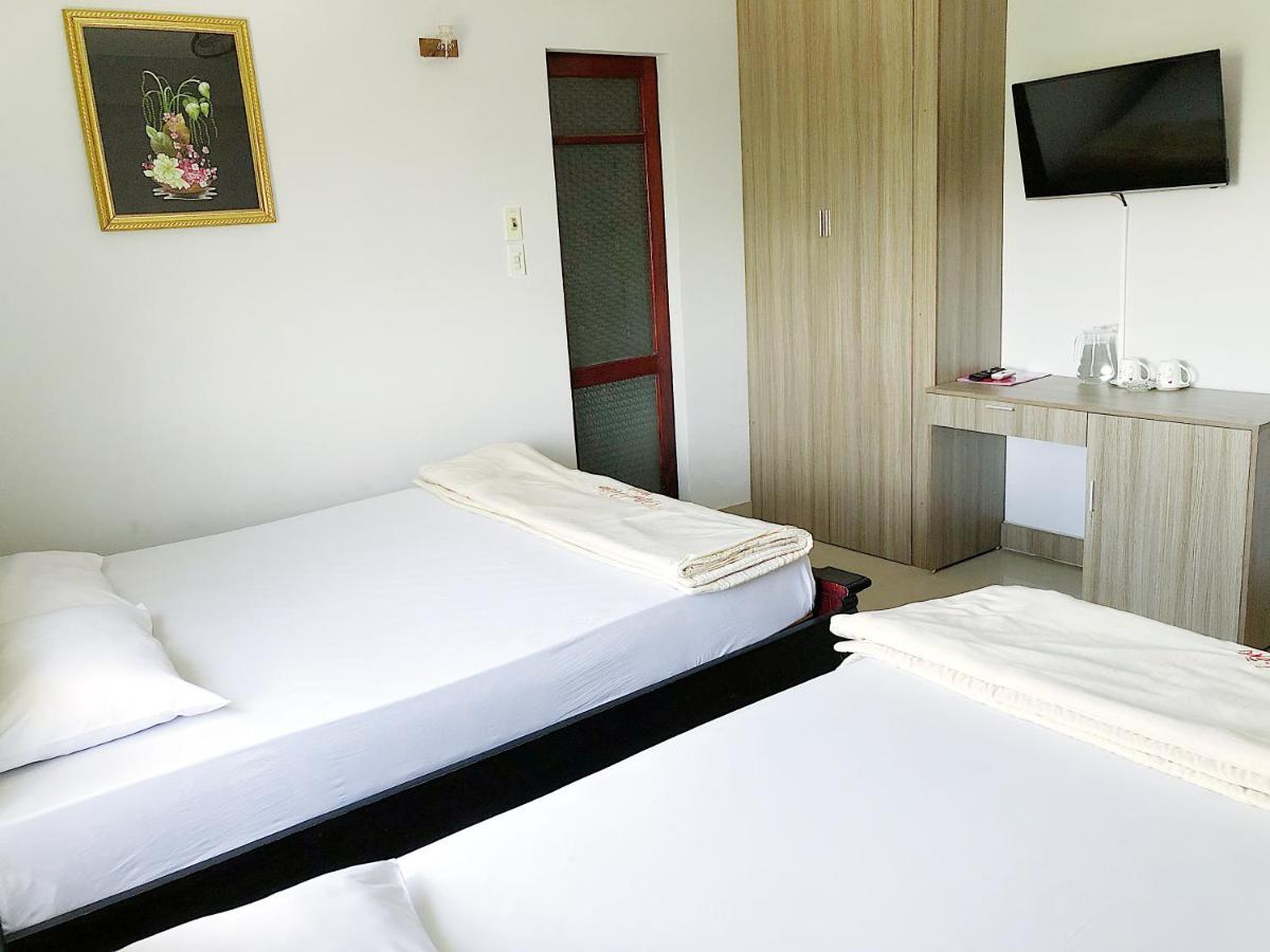 Nhu Hien Hotel Hue Exterior foto